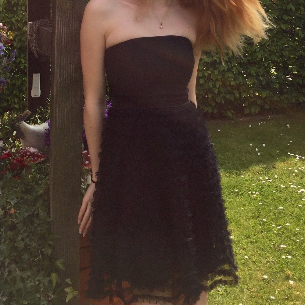 Elegant Black Strapless Dress